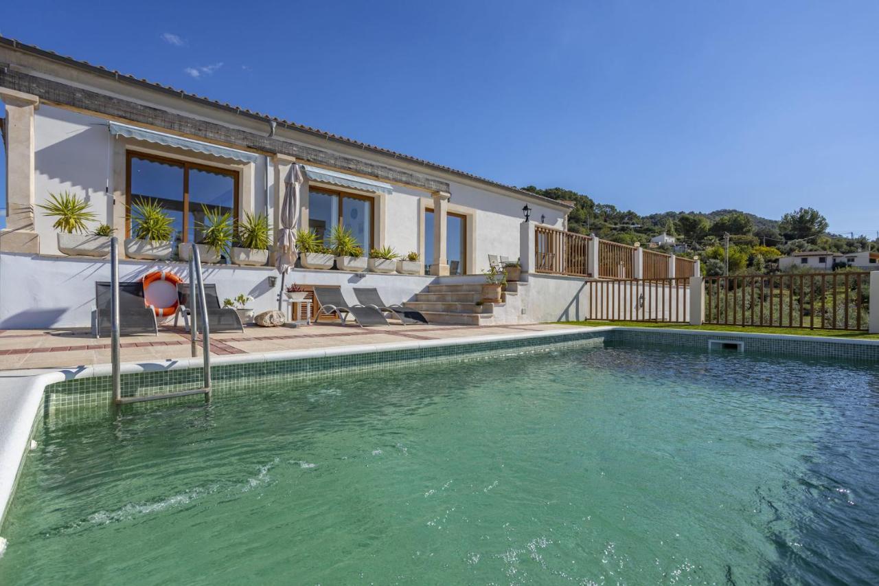 Es Puig Country house *