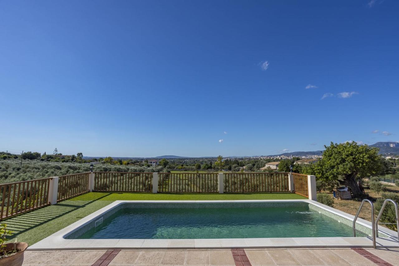 Es Puig Country house